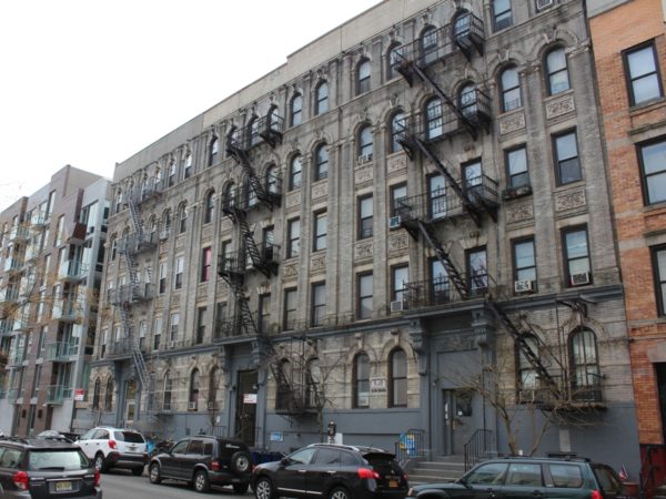 view of 1-bedroom apartment up for auction at maltz auctions