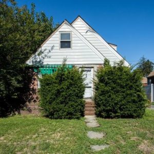 5 BR Handyman Special