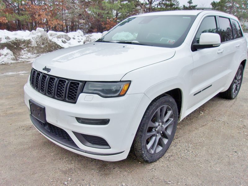 white jeep for sale at maltz auto auctions