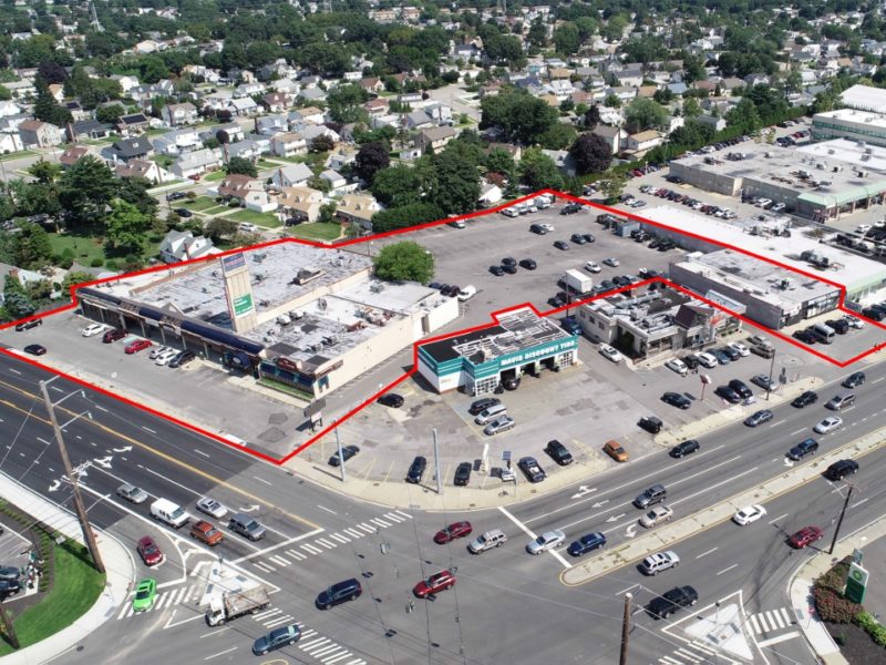 birds-eye view of 30,000 square foot retail center propery for sale by maltz auctions