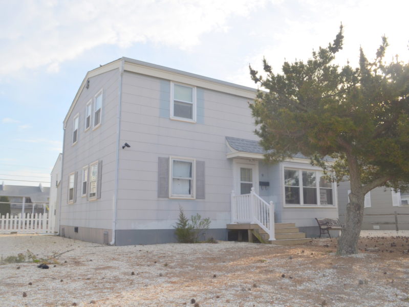 front of 2 br beach condo for sale at maltz auctions