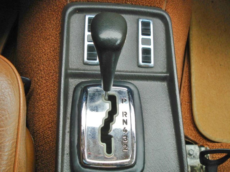 gear shifter in vehicle for sale at maltz auto auctions