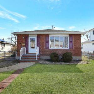 3 BR Handyman Special