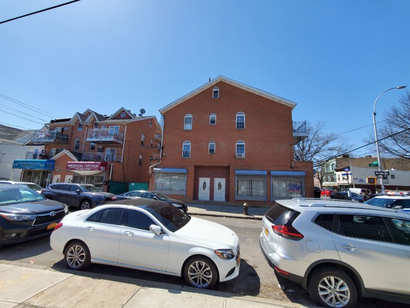 exterior of buildings for sale at maltz auctions in new york