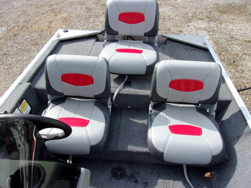 seats on 2016 tracker pro bass boat for sale at maltz auctions