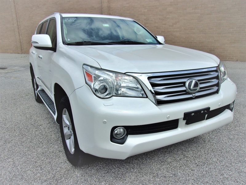 white lexus suv vehicle for sale at automobile auction