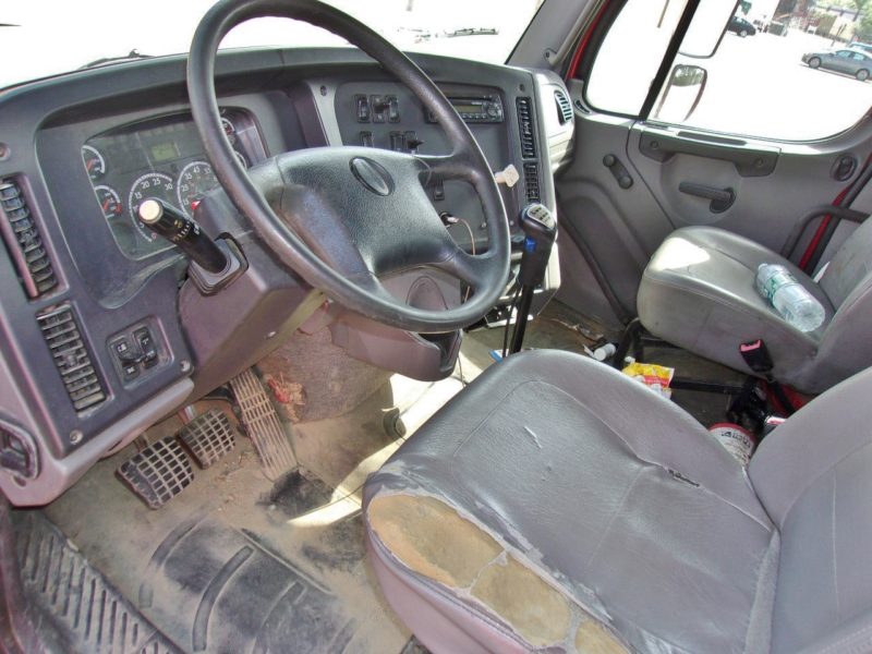 front interior of truck for sale at maltz auto auctions