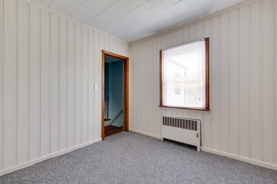 bedroom space of 4 bedroom home for sale at maltz auctions