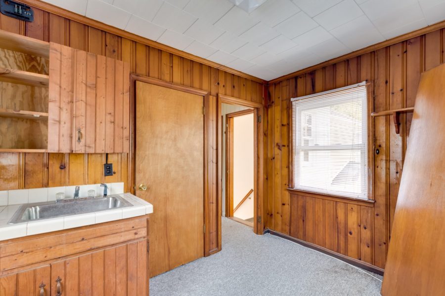 upstairs kitchen of 4 bedroom home for sale at maltz auctions