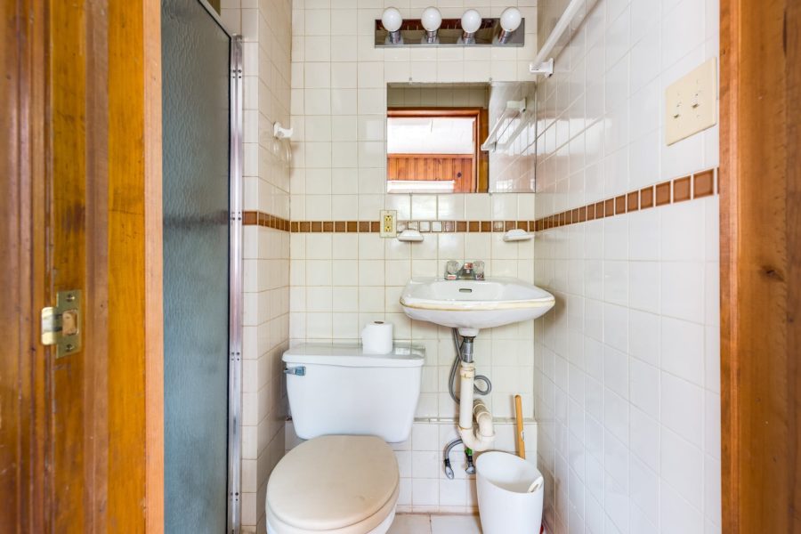 basement bathroom of 4 bedroom home for sale at maltz auctions