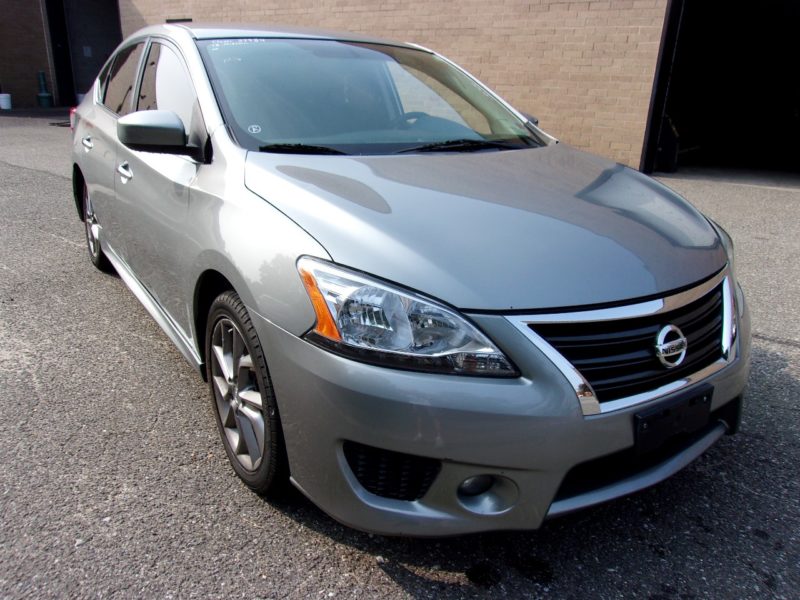 silver nissan car for sale at maltz auctions
