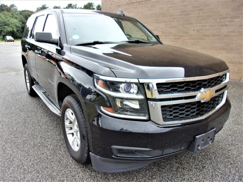 black ford tahoe car for sale at maltz auctions