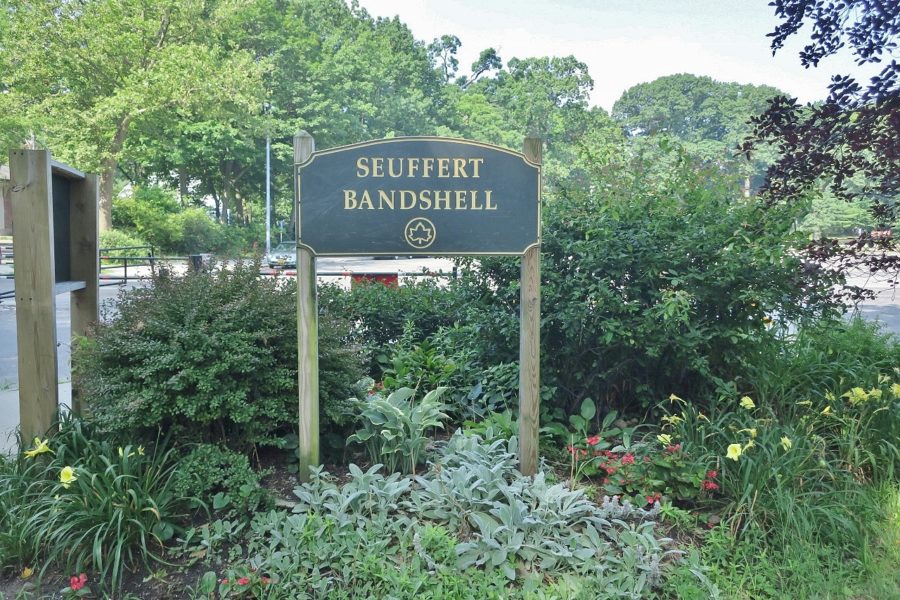 Seuffert Bandshell sign in New York City