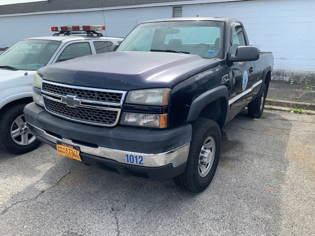 Black Ford automobile up for auction at Maltz Auctions