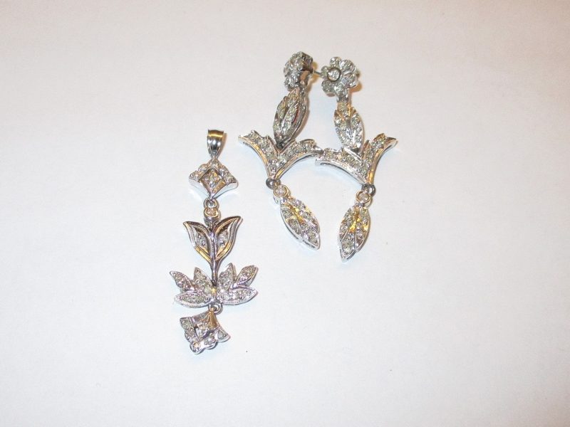 diamond earrings for sale at maltz jewelry auctions
