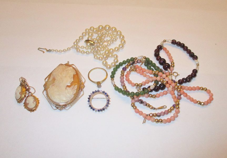 jewelry for sale at maltz auctions