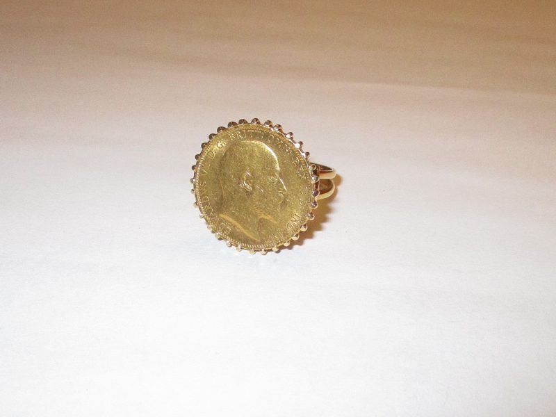 gold ring for sale at maltz jewelry auctions