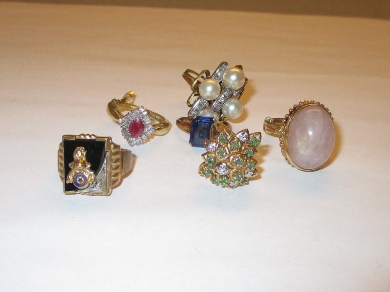 gold rings for sale at maltz jewelry auctions