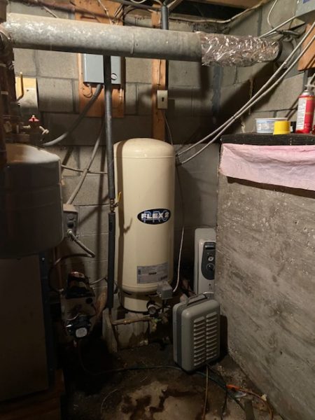 water heater in home for sale at maltz auctions