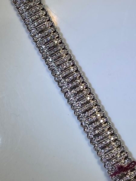 diamond bracelet for sale at maltz jewelry auctions