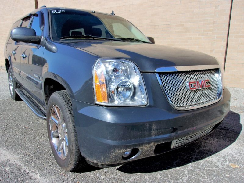 blue gmc vehicle for sale at maltz auto auctions in new york city