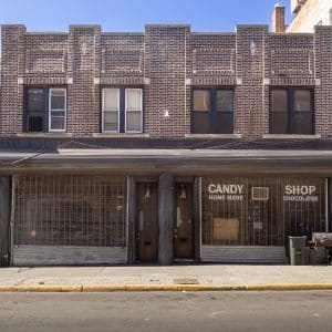5,600 Sq Ft Mixed-Use Bldg