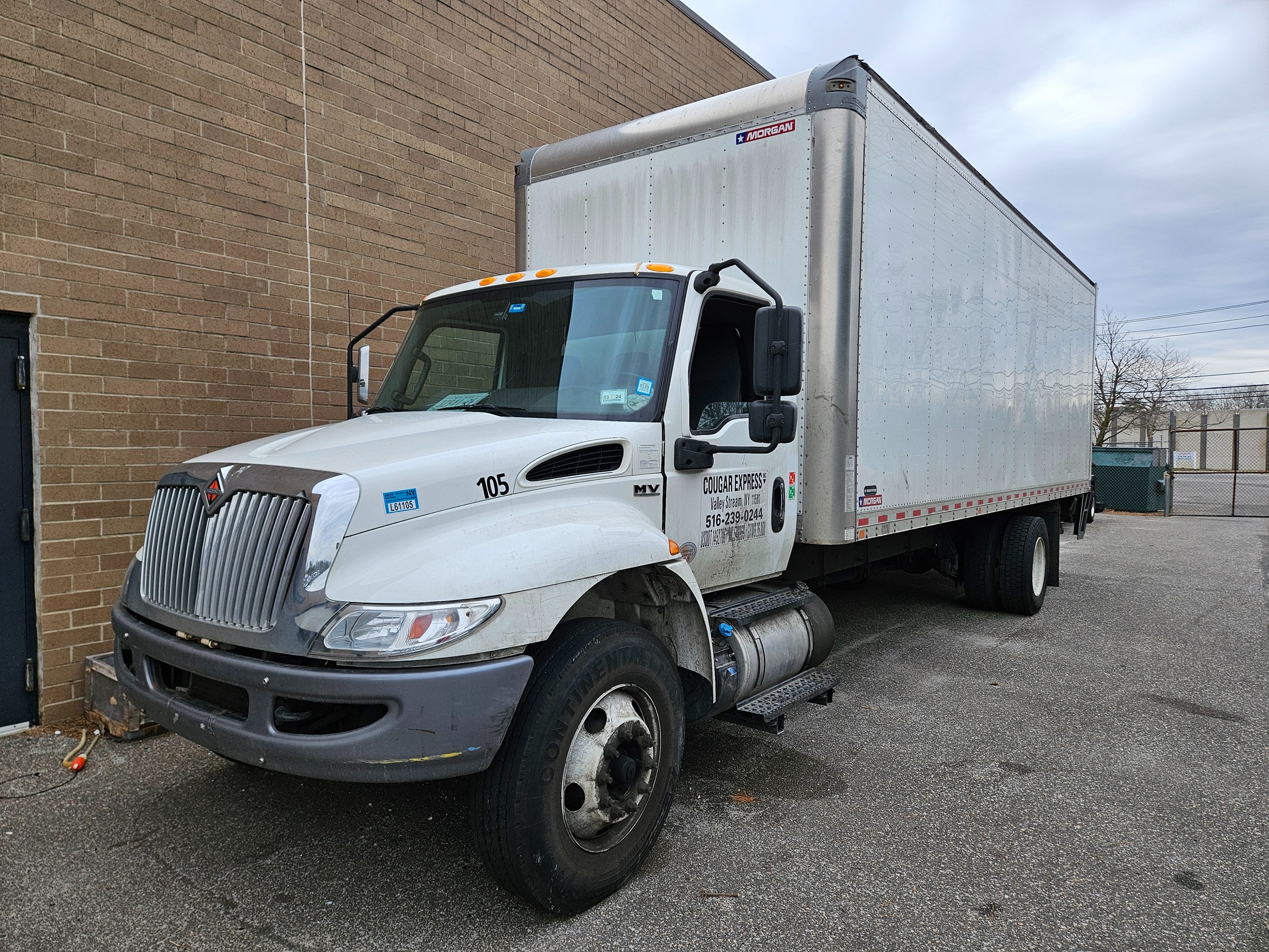 Image of 2019 Box Truck.